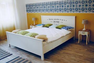 Фотографии Гостевой дом BonTon Apartments Sibiu г. Сибиу (Румыния) №1 Фото Гостевой дом BonTon Apartments Sibiu г. Сибиу 1