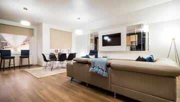 Фотографии Апарт-отели Dumbrava Residence г. Сибиу (Румыния) №3 Фото Апарт-отели Dumbrava Residence г. Сибиу 3