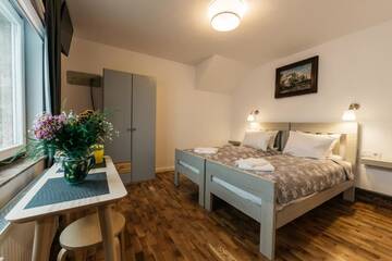 Фотографии Апарт-отели YellowBoot Aparthotel г. Сибиу (Румыния) №4 Фото Апарт-отели YellowBoot Aparthotel г. Сибиу 4