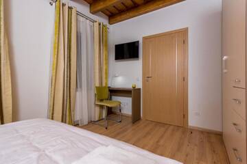 Фото номера Полулюкс Апарт-отели Casa Nicolae Luxury Suites г. Сибиу 6
