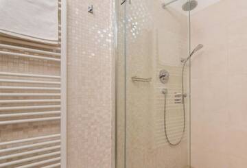 Фото номера Полулюкс Апарт-отели Casa Nicolae Luxury Suites г. Сибиу 15