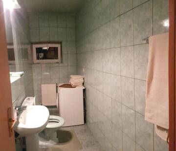 Фото номера Дом с 2 спальнями Дома для отпуска Holiday Residence/Casa de vacanta г. Сибиу 11