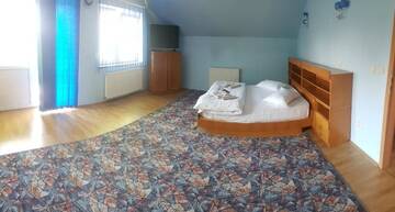 Фото номера Дом с 2 спальнями Дома для отпуска Holiday Residence/Casa de vacanta г. Сибиу 20