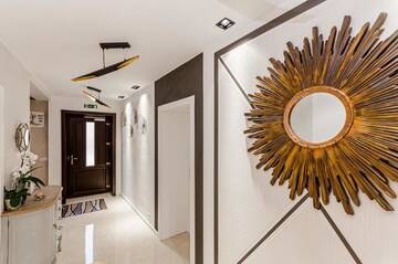 Фото номера Семейный номер Отель Lumiere House Sibiu г. Сибиу 7