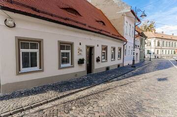 Фото номера Семейный полулюкс Отель Lumiere House Sibiu г. Сибиу 13