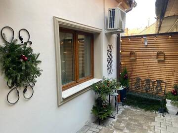 Фото номера Номер с кроватью размера «king-size» Отель Lumiere House Sibiu г. Сибиу 11
