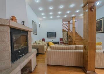 Фото номера Вилла с 1 спальней Виллы Villa Bonita en Plopilor г. Сибиу 54