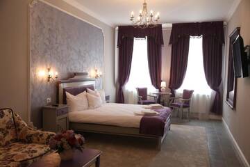 Фото номера Номер-студио Делюкс с кроватью размера &quot;king-size&quot; Гостевой дом Artisans Boutique Villa г. Сибиу 2
