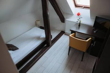 Фото номера Одноместный номер с собственной ванной комнатой Отели типа «постель и завтрак» Vila Anca г. Сибиу 3