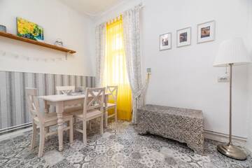 Фото номера Улучшенный семейный номер Гостевой дом BonTon Apartments Sibiu г. Сибиу 22