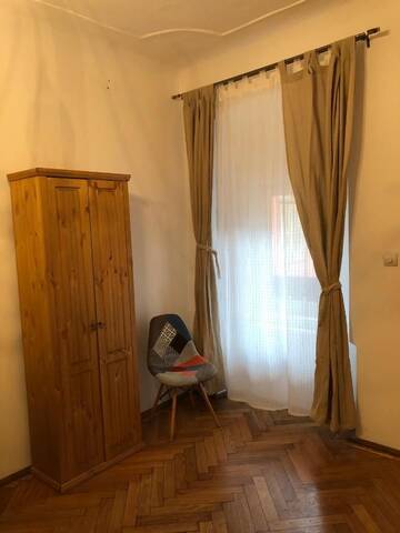 Фото номера Стандартный двухместный номер с 1 кроватью Отель Poet Pastior Residence г. Сибиу 3
