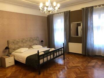 Фото номера Полулюкс Отель Poet Pastior Residence г. Сибиу 12