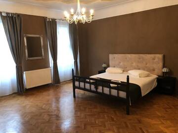 Фото номера Полулюкс Отель Poet Pastior Residence г. Сибиу 5