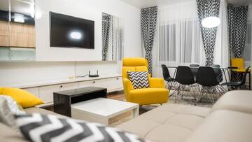 Фото номера Улучшенные апартаменты Апарт-отели Dumbrava Residence г. Сибиу 20
