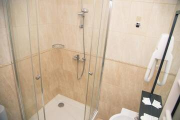 Фото номера Двухместный номер с 1 кроватью Отель Hotel Stefani г. Сибиу 17