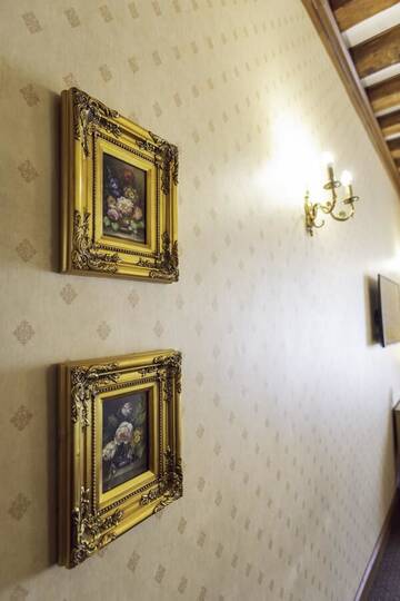 Фото номера Двухместный номер с 2 отдельными кроватями Отель Hotel Am Ring г. Сибиу 3
