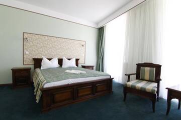 Фото номера Двухместный номер с 1 кроватью Отель Hotel Rin г. Сибиу 7