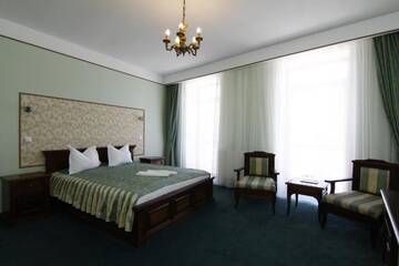 Фото номера Двухместный номер с 1 кроватью Отель Hotel Rin г. Сибиу 17