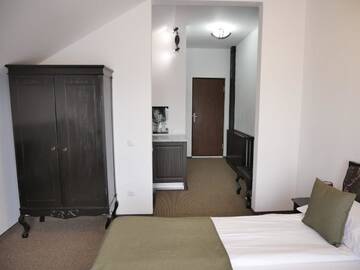 Фото номера Улучшенный двухместный номер с 1 кроватью Апарт-отели Sibiu City Center Apartments г. Сибиу 13