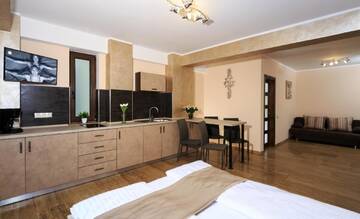 Фото номера Номер-студио с диваном-кроватью Апарт-отели Style Residence г. Сибиу 15