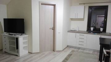 Фото номера Семейный люкс в мансарде Гостевой дом Amso Residence г. Сибиу 5