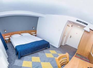 Фото номера Двухместный номер с 1 кроватью Отель Horeum Boutique Hotel г. Сибиу 7