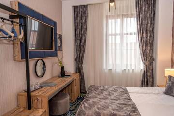 Фото номера Стандартный двухместный номер с 1 кроватью Отель ART Hotel г. Сибиу 13