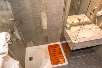 Фото номера Люкс с 2 спальнями Отель ART Hotel г. Сибиу 3