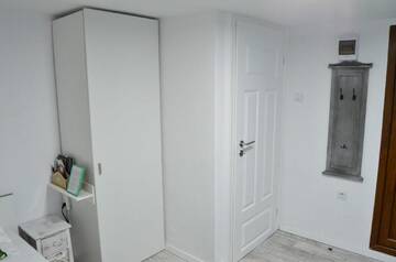 Фото номера Двухместный номер Делюкс с 2 отдельными кроватями Гостевой дом Kaya Home г. Сибиу 12