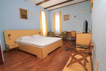 Фото номера Двухместный номер с 1 кроватью Гостевой дом Casa Lecca г. Сибиу 6