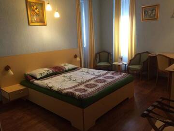 Фото номера Двухместный номер с 1 кроватью Гостевой дом Casa Lecca г. Сибиу 13