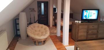 Фото номера Номер-студио Делюкс с кроватью размера &quot;king-size&quot; Гостевой дом My Place - Butterflies г. Сибиу 12
