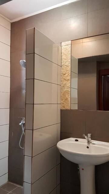 Фото номера Улучшенные апартаменты Гостевой дом Central Rooms Sibiu г. Сибиу 3