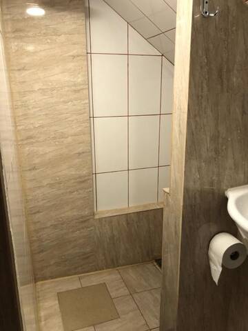 Фото номера Cемейный номер с собственной ванной комнатой Гостевой дом Villa Maria S г. Сибиу 2