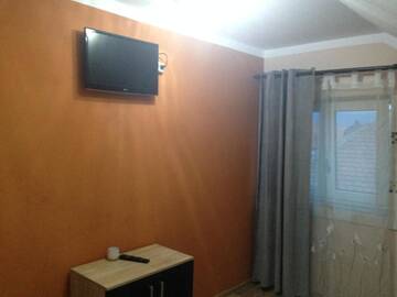 Фото номера Апартаменты с 2 спальнями Гостевой дом Casa Clara г. Сибиу 8