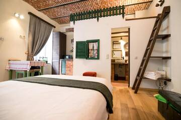Фото номера Четырехместный номер Дуплекс Гостевой дом Folkloric Loft-Ulița Românească г. Сибиу 3
