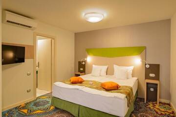 Фото номера Апартаменты с 2 спальнями (Сирень) Апарт-отели Blumenhaus Sibiu г. Сибиу 14