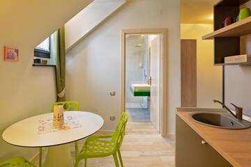 Фото номера Номер-студио (Лаванда) Апарт-отели Blumenhaus Sibiu г. Сибиу 5