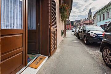 Фото номера Studio Apartment (Orchidea) Апарт-отели Blumenhaus Sibiu г. Сибиу 12