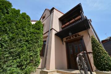 Фото номера Улучшенная вилла Отель Noblesse Boutique Resort г. Сибиу 3