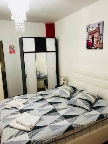 Фото номера Двухместный номер с 1 кроватью Гостевой дом Unser Haus г. Сибиу 3