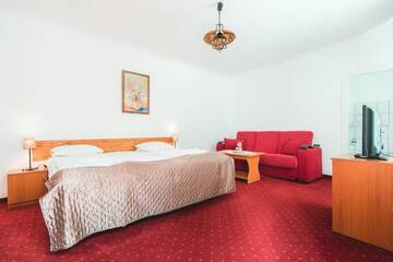 Фото номера Двухместный номер с 1 кроватью Гостевой дом Guesthouse Casa Baciu г. Сибиу 25