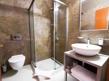 Фото номера Двухместный номер «Комфорт» с 2 отдельными кроватями Отель Best Western Silva Hotel г. Сибиу 4