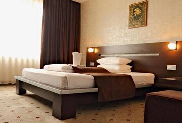 Фото номера Стандартный двухместный номер с 1 кроватью Отель Hotel Premier г. Сибиу 17