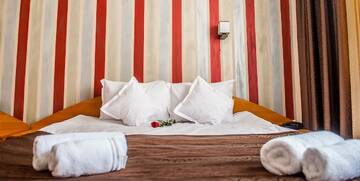 Фото номера Трехместный номер Отель Hotel Class Hermannstadt г. Сибиу 3