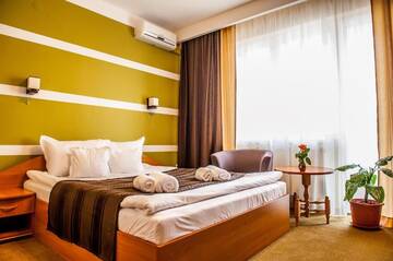 Фото номера Двухместный номер с 1 кроватью Отель Hotel Class Hermannstadt г. Сибиу 7