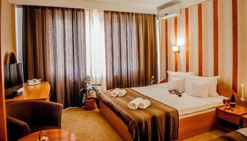 Фото номера Двухместный номер с 1 кроватью Отель Hotel Class Hermannstadt г. Сибиу 8