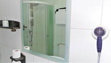 Фото номера Двухместный номер с 2 отдельными кроватями Отель Hotel Sonne г. Сибиу 53