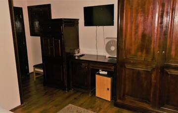 Фото номера Двухместный номер с 2 отдельными кроватями Отель Hotel Sonne г. Сибиу 43
