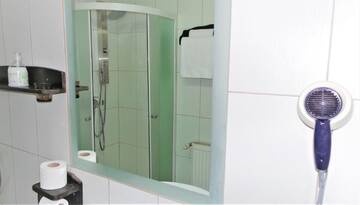 Фото номера Двухместный номер с 2 отдельными кроватями Отель Hotel Sonne г. Сибиу 12